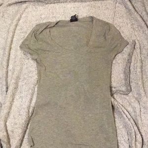 Grey basic tee